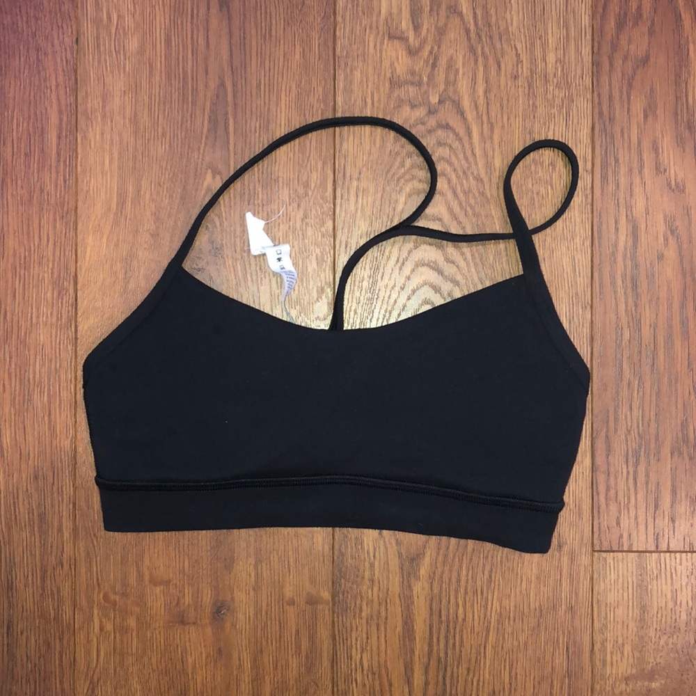 Lululemon Black Flow Y Sports Bra